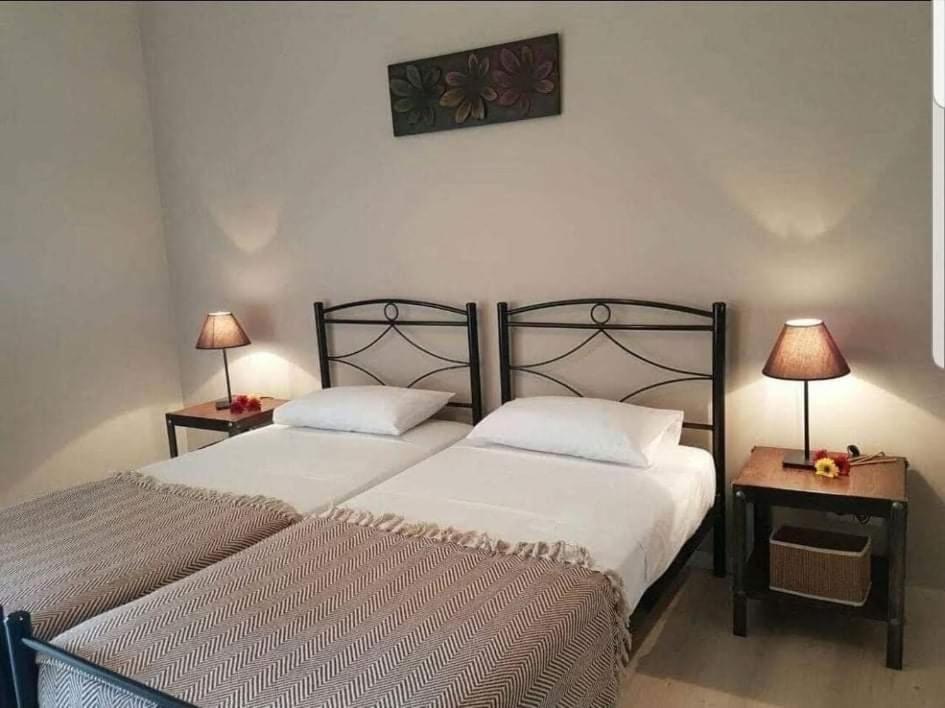 Guesthouse Emi Лигия Екстериор снимка